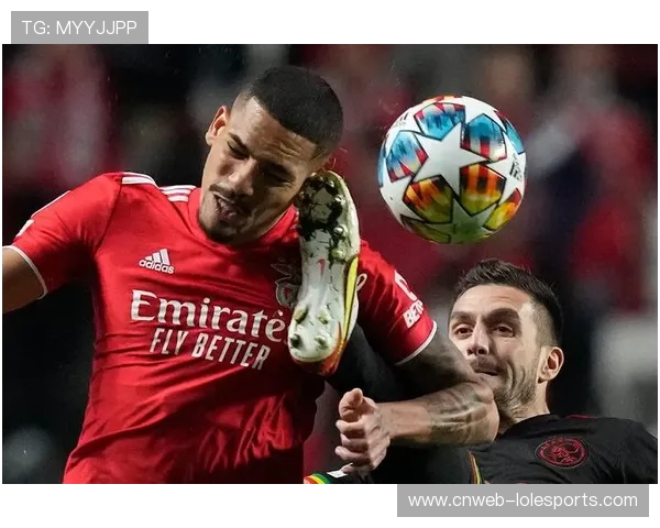 阿贾克斯0-2不敌本菲卡,欧冠连续八场失利 阿贾克斯0-2不敌本菲卡,欧冠连续八场失利