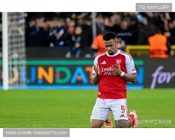 阿森纳险胜狼队暂扩领先优势，但后防连伤三将埋隐患